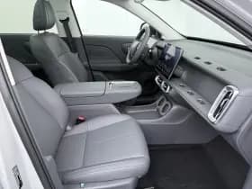 Leapmotor B10 thumbnail 4