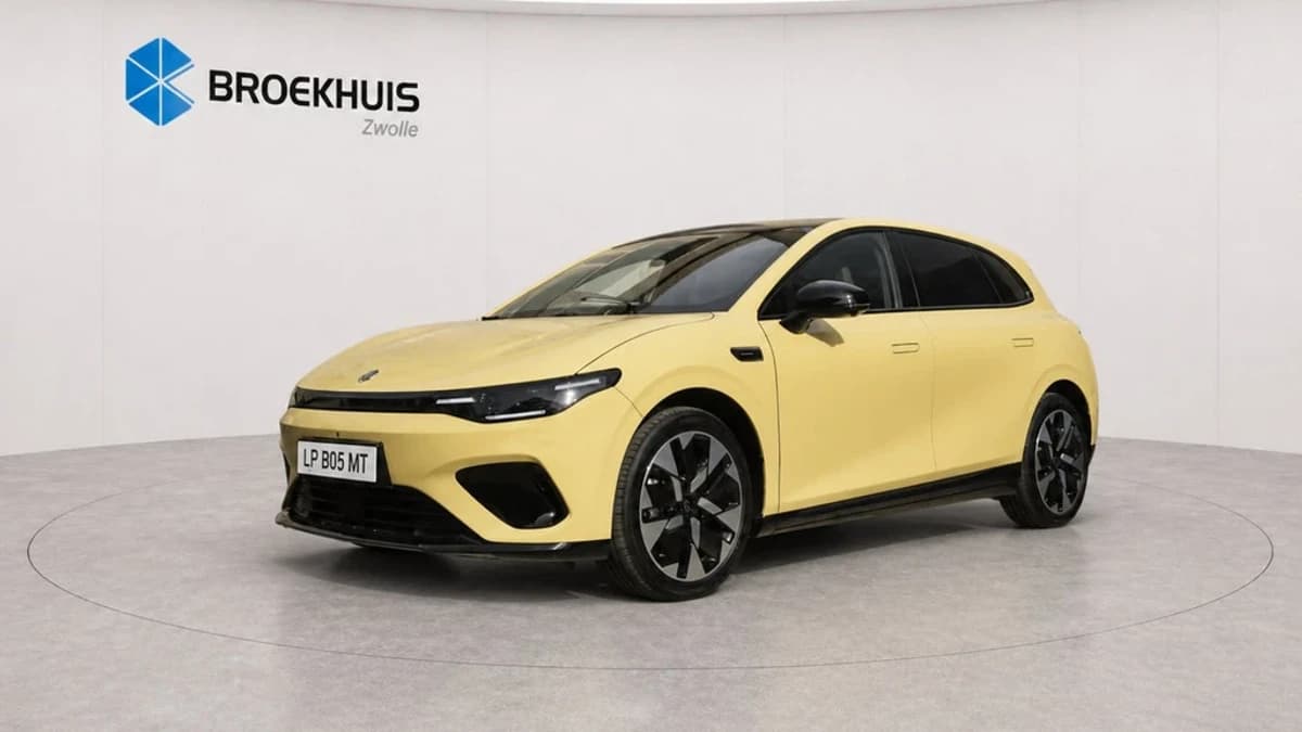 Leapmotor B05 — foto 1