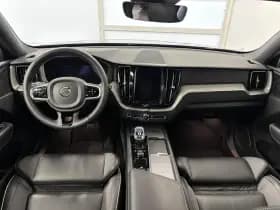 Volvo XC60 thumbnail 25