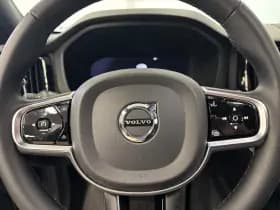 Volvo XC60 thumbnail 26
