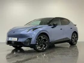 Lynk & Co 02