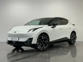 Lynk & Co 02