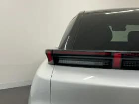 Lynk & Co 02 thumbnail 9