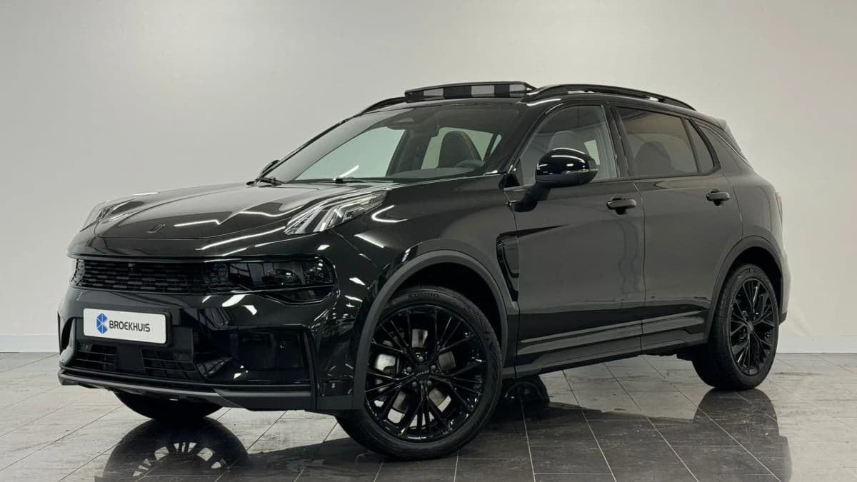 Lynk & Co 01 — foto 1