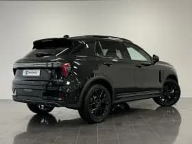 Lynk & Co 01 thumbnail 3