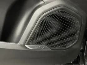 Lynk & Co 01 thumbnail 39