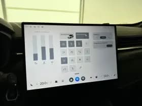 Lynk & Co 01 thumbnail 27