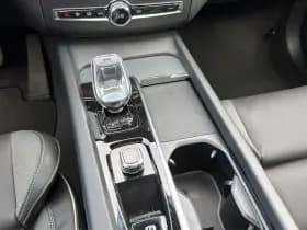 Volvo XC60 thumbnail 39