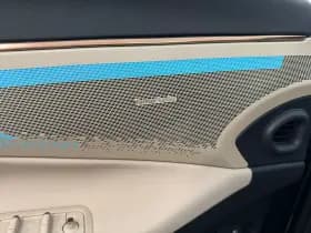 Lynk & Co 08 thumbnail 25