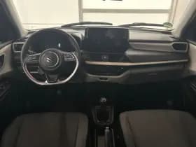 Suzuki Swift thumbnail 12