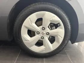 Suzuki Swift thumbnail 10