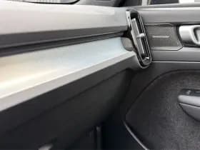Volvo XC40 thumbnail 17