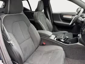 Volvo XC40 thumbnail 22