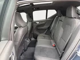 Volvo XC40 thumbnail 23