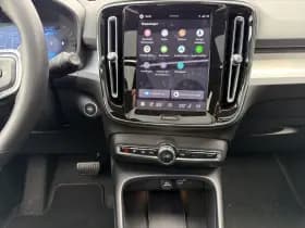 Volvo XC40 thumbnail 32