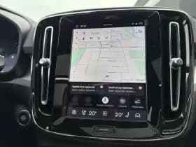 Volvo XC40 thumbnail 35