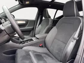 Volvo XC40 thumbnail 6