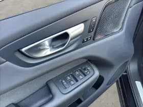 Volvo XC60 thumbnail 21