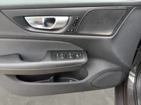 Volvo V60 thumbnail 38