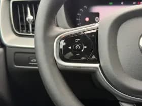 Volvo XC60 thumbnail 37
