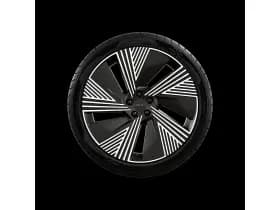 Lynk & Co 08 thumbnail 23