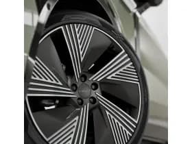 Lynk & Co 08 thumbnail 24