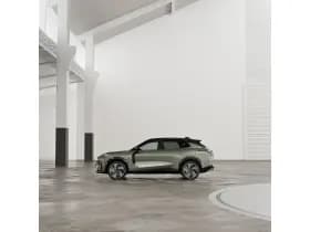 Lynk & Co 08 thumbnail 5