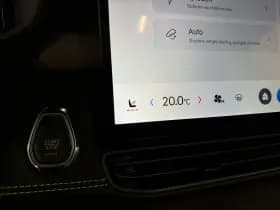Lynk & Co 01 thumbnail 39