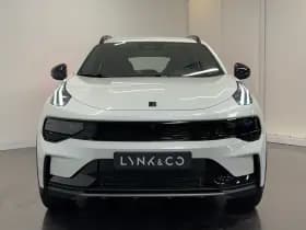 Lynk & Co 01 thumbnail 3