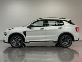 Lynk & Co 01 thumbnail 6