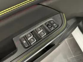 Lynk & Co 01 thumbnail 25