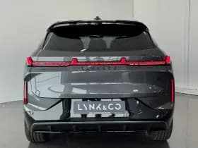 Lynk & Co 08 thumbnail 5