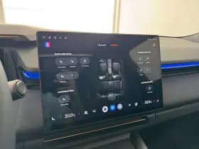 Lynk & Co 08 thumbnail 41