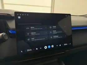 Lynk & Co 08 thumbnail 42