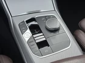 BMW 3-Serie thumbnail 9