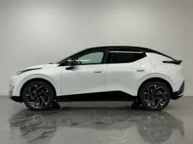 Lynk & Co 02 thumbnail 3