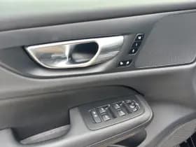 Volvo V60 thumbnail 18