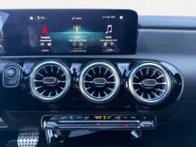 Mercedes-Benz CLA-Klasse thumbnail 12