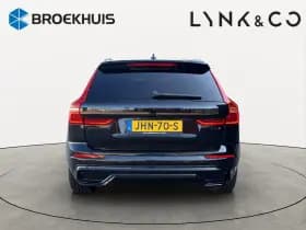Volvo XC60 thumbnail 2
