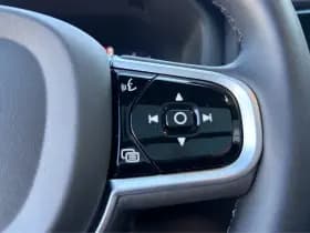 Volvo XC60 thumbnail 17