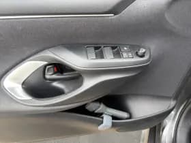 Mazda 2 Hybrid thumbnail 28