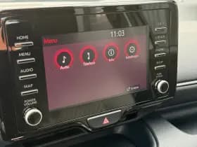 Toyota Yaris thumbnail 17