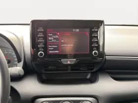 Toyota Yaris thumbnail 22