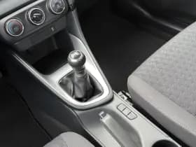Toyota Yaris thumbnail 28