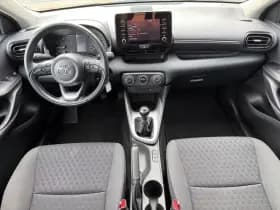 Toyota Yaris thumbnail 5