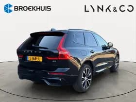 Volvo XC60 thumbnail 2