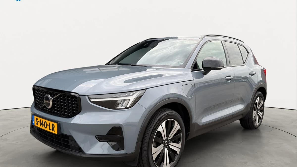 Volvo XC40 — foto 1