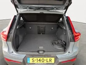 Volvo XC40 thumbnail 27