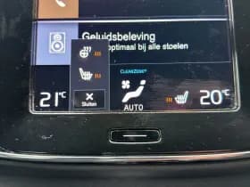 Volvo XC40 thumbnail 8