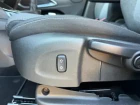 Opel Crossland thumbnail 14